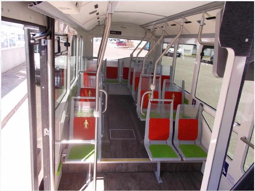 Vehixel · Minibus · France, City interior
